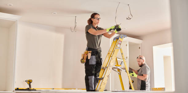 Best Licensed Electrician  in Bear Creek Ranch, TX